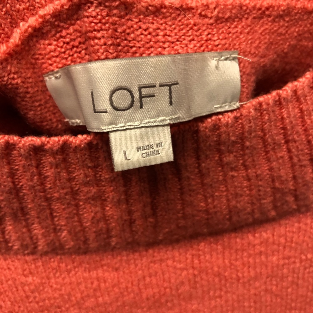 LOFT coral soft TUNIC sweater